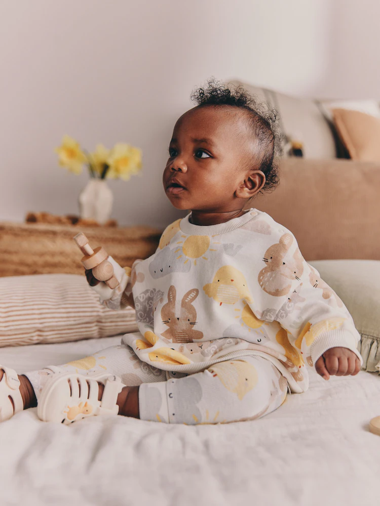 H30249s.jpg White Bunny Character Print Easter Sweat and Leggings Baby Set (0mths-2yrs)