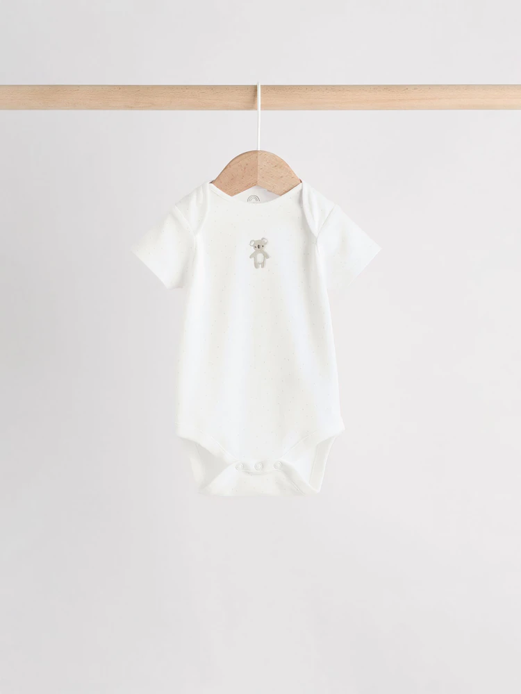 AW4744s3.jpg White Baby Sleepsuit, Bodysuit, Beanie and Bib Set 4 Piece (0-9mths) - Image 3