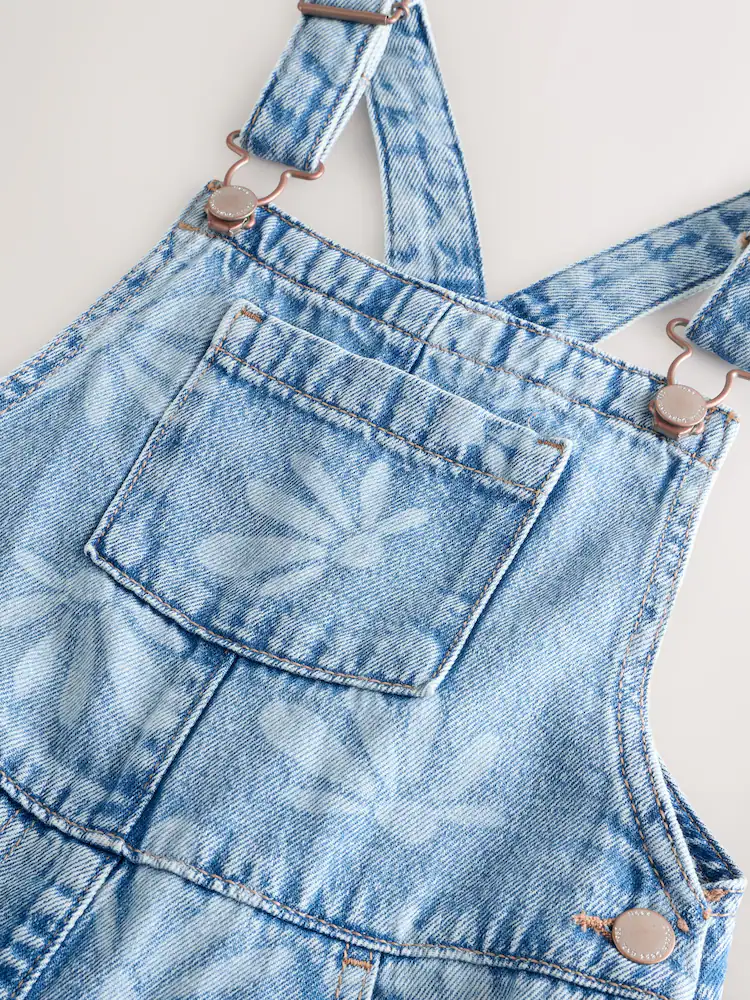 mid blue daisy printed dungaree (3 16yrs) mid blue daisy printed dungaree (3 16yrs)