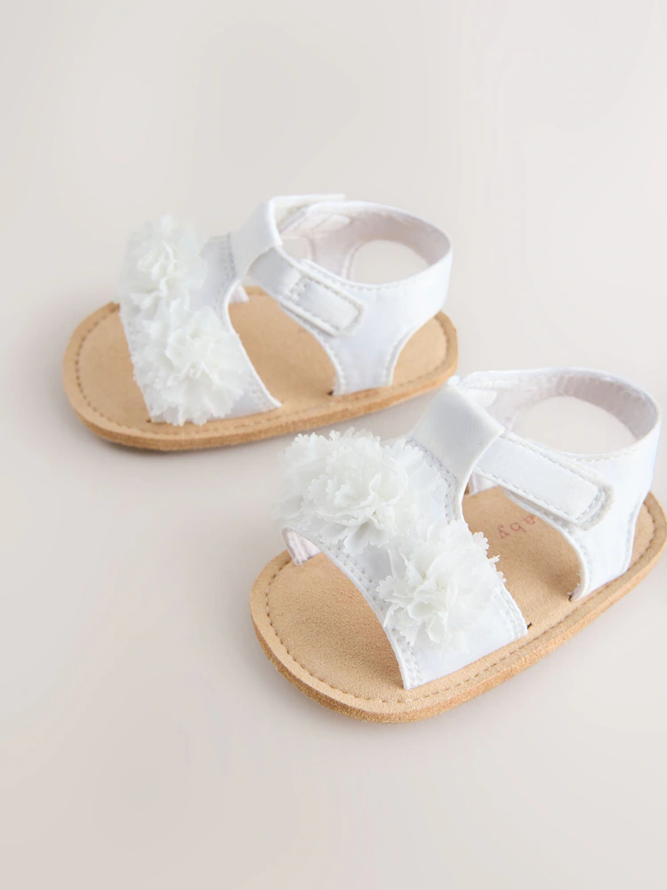 white corsage flower baby sandals (0 24mths) white corsage flower baby sandals (0 24mths)