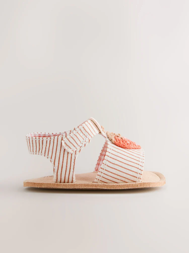 white corsage flower baby sandals (0 24mths) (copy) white corsage flower baby sandals (0 24mths) (copy)