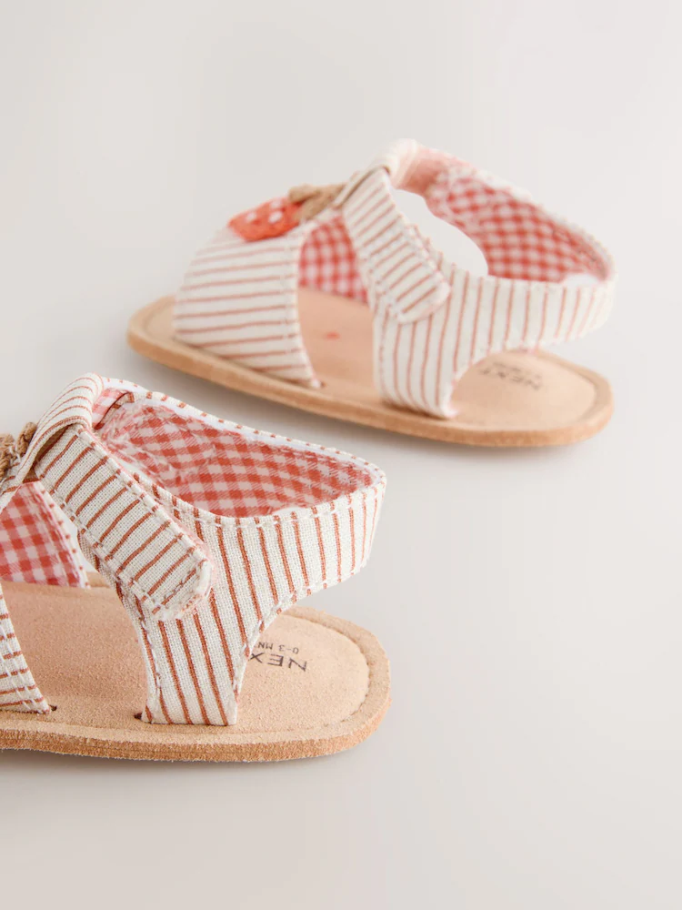 white/pink strawberry baby sandals (0 24mths) white/pink strawberry baby sandals (0 24mths)