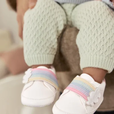 white rainbow baby touch fasten trainers (0 24mths)