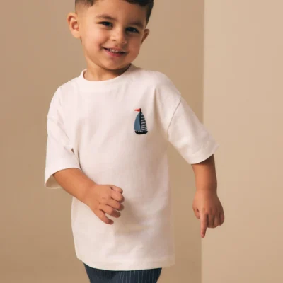 white boat short sleeve small graphic t shirt (3mths 7yrs)