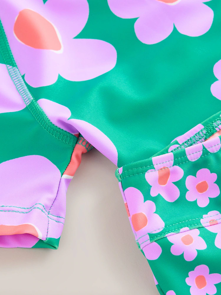 green stampy floal short sleeved sunsafe swim set (3mths 10yrs) green stampy floal short sleeved sunsafe swim set (3mths 10yrs)