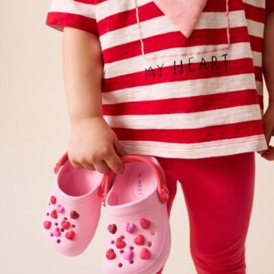 pink bunny standard fit (f) character clogs (copy)