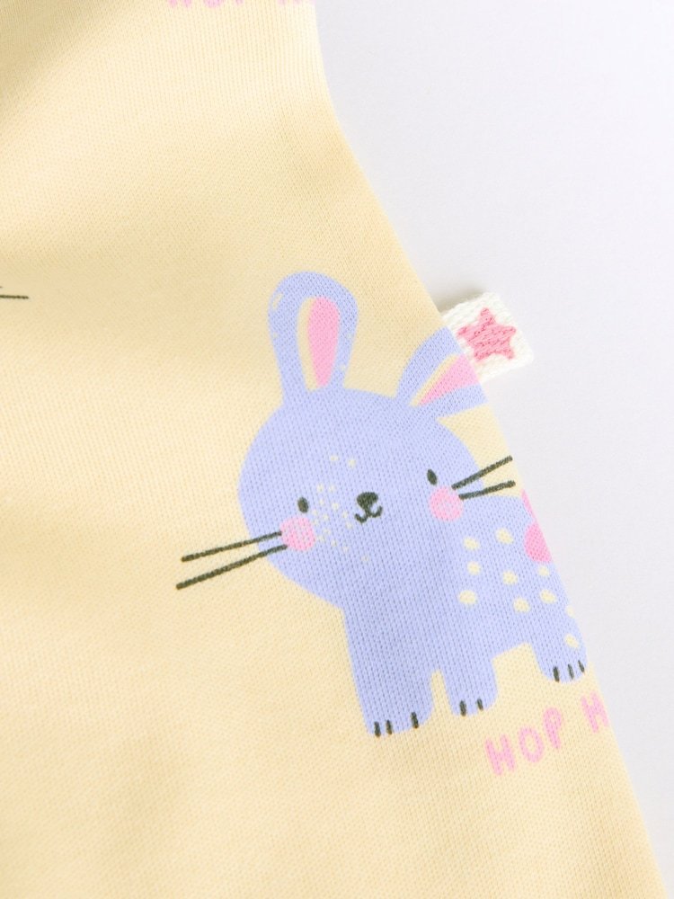 pink/yellow character two way zip baby sleepsuits 3 pack (0mths 2yrs) pink/yellow character two way zip baby sleepsuits 3 pack (0mths 2yrs)
