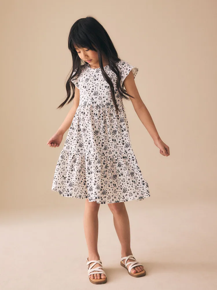 lilac floral angel sleeve crinkle dress (3 16yrs) (copy) lilac floral angel sleeve crinkle dress (3 16yrs) (copy)