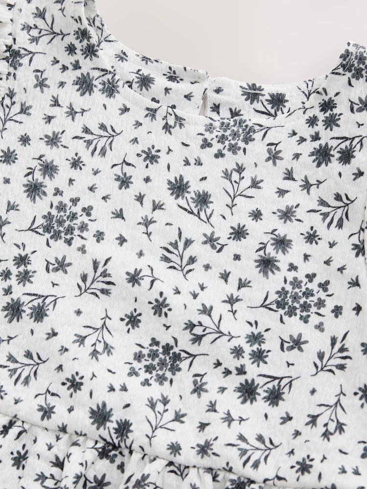 lilac floral angel sleeve crinkle dress (3 16yrs) (copy) lilac floral angel sleeve crinkle dress (3 16yrs) (copy)