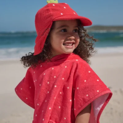 red strawberry legionnaire hat (3mths 10yrs)