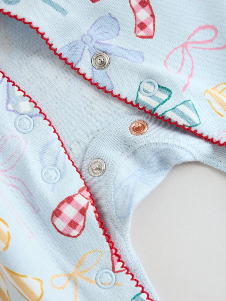 blue/pink baby sleepsuits 3 pack (0mths 2yrs) blue/pink baby sleepsuits 3 pack (0mths 2yrs)